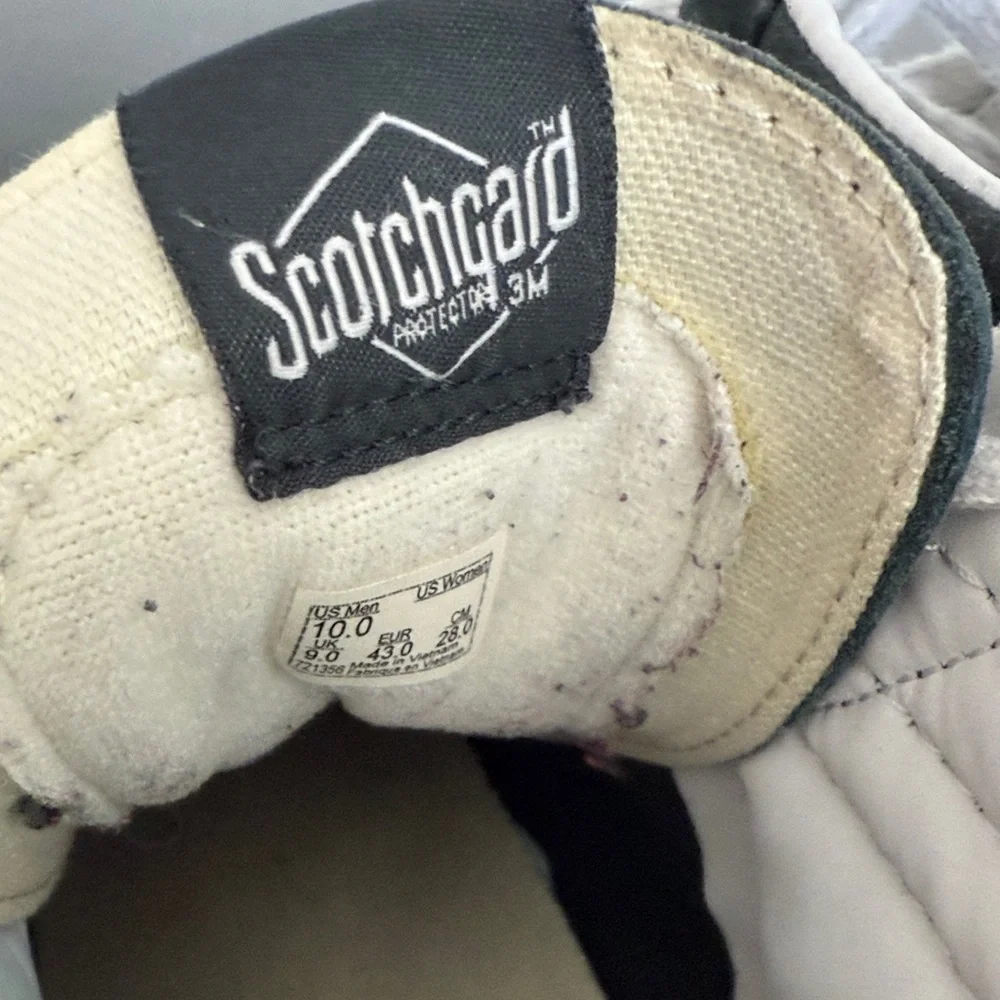 Vans Suede Sk8-Hi Sage Green and White - Picture 3 of 3